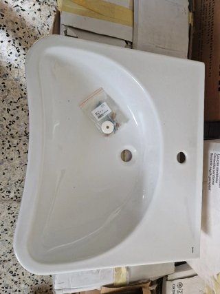 Lavabo de cerámica blanco