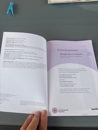 Libro de geografía e Historia 2 de la Eso