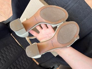 Sandalias Clarks Beige Tacon