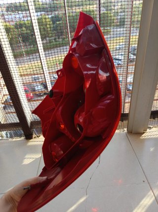 Faro Trasero Derecho Peugeot 207 (2006)