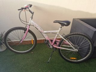 Bicicleta niña 24 pulgadas, buen estado