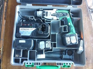 Taladro percutor a bateria Hitachi DH 14DL 14.4V