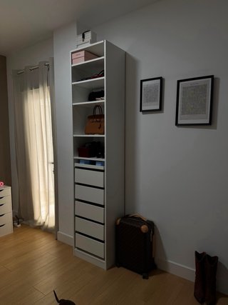Armario IKEA PAX con cajones y accesorios – Excele