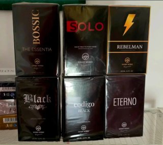 Lote 40 profumi uomo e donna Sunset World
