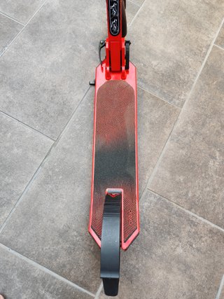 Patinete infantil rojo