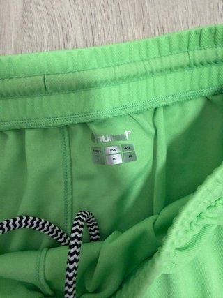 Málaga CF Short Verde Talla L Hummel