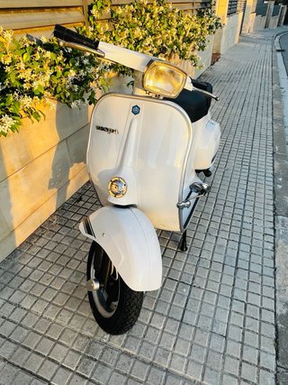 Vespa PK 75cc Primavera Blanca