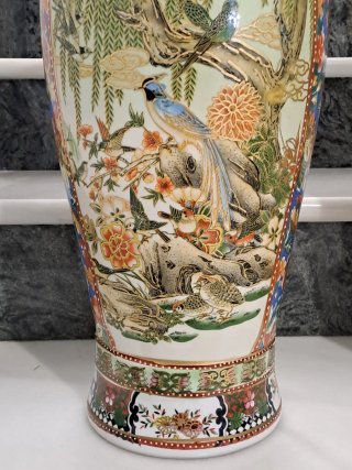 Pareja Jarrones Porcelana Dorados