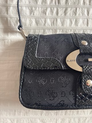 Bolso Guess Vintage y2k Negro