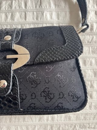 Bolso Guess Vintage y2k Negro