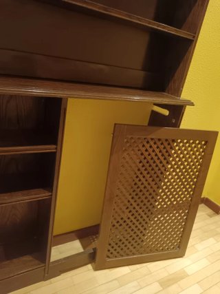 URGE VENDER POR TRASLADO. Platero Estantería Mader