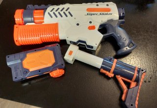 Nerf Super Soaker Tornado Strike