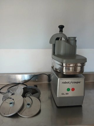 Robot Coupe CL 30 cortadora con discos