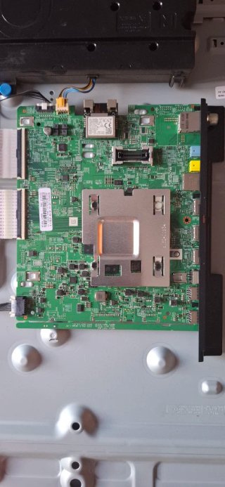Televisor Samsung UE49NU7105K