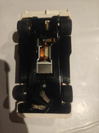Coche Scalextric Renault Alpine