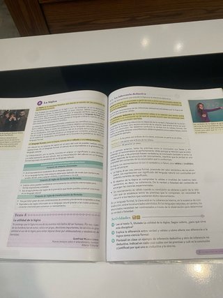 Filosofía 1º Bachillerato. Libro del estudiante...