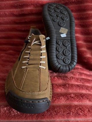 Zapatos casuales marrones Talla 42.5.Nuevos.