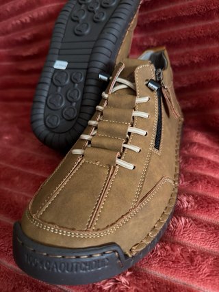 Zapatos casuales marrones Talla 42.5.Nuevos.