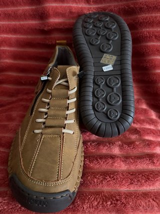 Zapatos casuales marrones Talla 42.5.Nuevos.