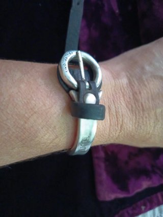 Pulseras Uno de 50 Hebilla cuerp