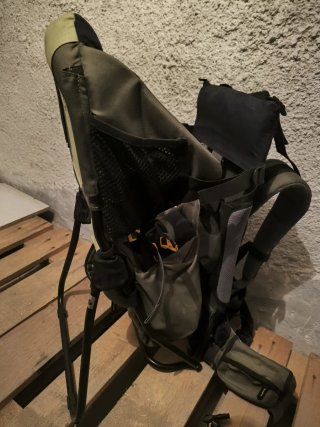 Mochila portabebés  montaña y trekking Deuter Kid