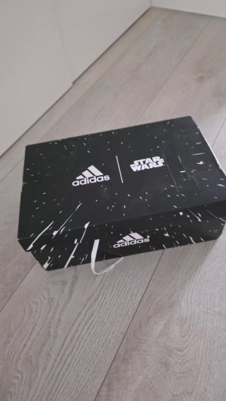 Zapatillas Adidas x Star Wars Edición Limitada