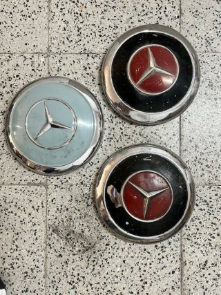 Tapacubos Mercedes Clásico (Unidad)