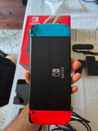 Nintendo Switch OLED - Rosso/Blu