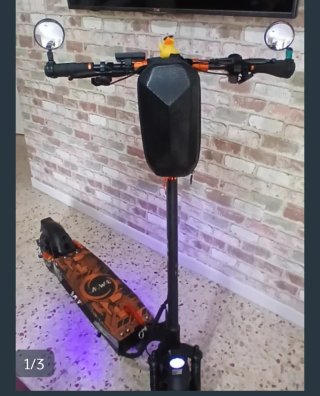 Patinete eléctrico marca B-MOV con luces