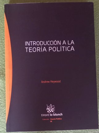Introducción a la Teoría Política