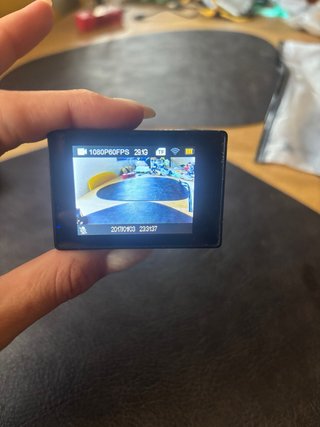 Dos cámaras estilo GoPro y tarjeta de memoria 32 G
