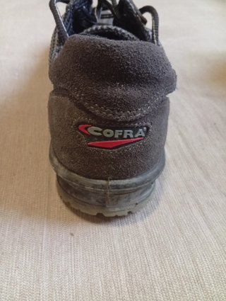 Calzado de seguridad Cofra Talla 44
