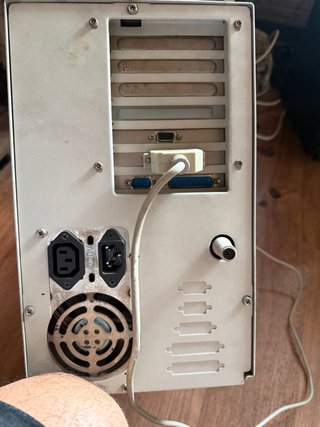 Torre de pc ronda el año 89