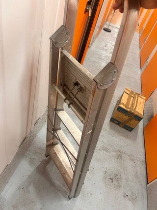 Escalera plegable aluminio 2 tamaños