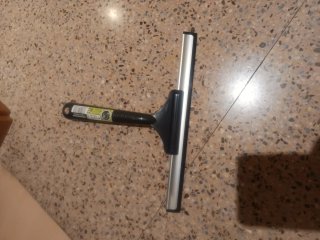 Limpiacristales sin estrenar