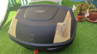 Baúl Moto Grande SILENCE 47L (SHAD) + Base y 2 lla