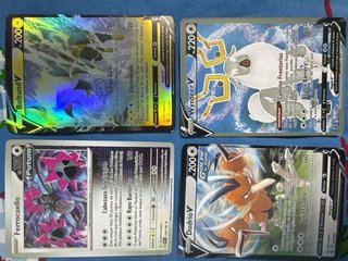 Lote Cartas Pokémon V y VMAX