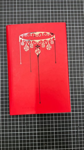 Red Queen Collector's Edition