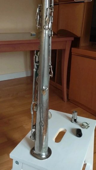 Saxofón soprano en DO