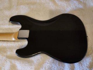 Bajo eléctrico Precision Bass