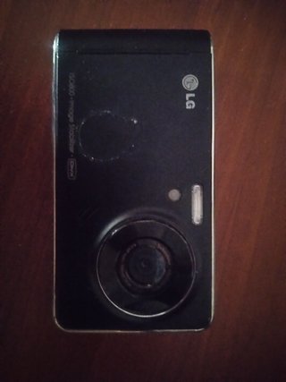 Móvil LG Vintage Negro sin cargador