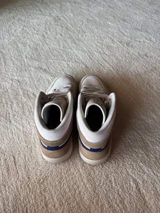 Air Jordan 1 Mid SE Beige/Azul/Blanco