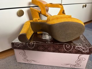 Sandalias de tacón talla 40