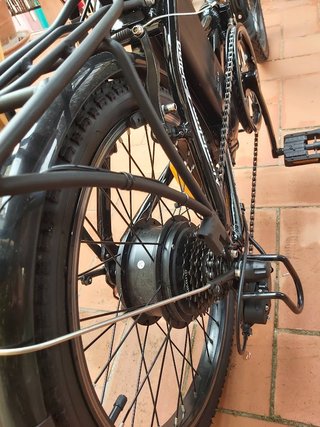 Bicicleta Eléctrica Plegable MOMA E-BIKE 20