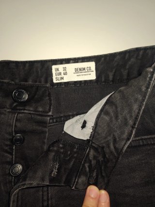 Pantalón corto negro Slim talla 40