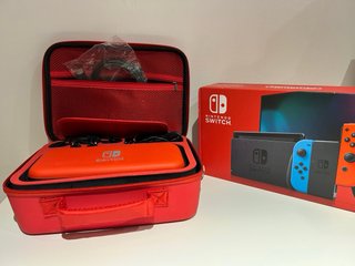 Nintendo Switch Azul y Rojo