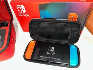 Nintendo Switch Azul y Rojo