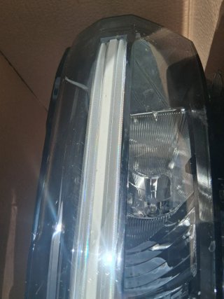Faro Dacia LED Izquierdo