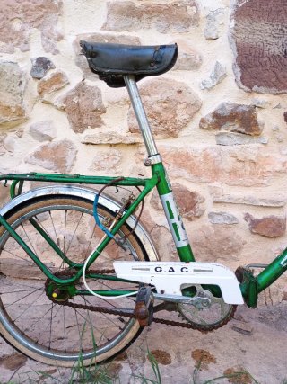 Bicicleta GAC clásica verde