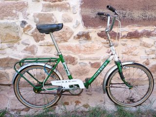 Bicicleta GAC clásica verde